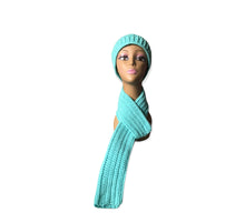 Load image into Gallery viewer, Teal Beanie and Scarf Set 
