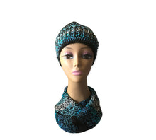 Load image into Gallery viewer, Ridge Black Beanie and Scarf Set
